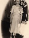 Record image of Leona Hutcheson (born Roberts)