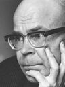 Record image of Ministeri, kansanedustaja, hallintoneuvos, varatuomari Matti Kaleva Kekkonen