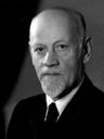 Record image of Landrat Heinrich Rau