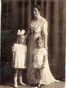 Record image of Maria Wilhemine Johanna (MIMI) Stolze (geb. Niendorf)