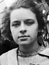 Record image of Edna Bernice Lee (born Huderle)